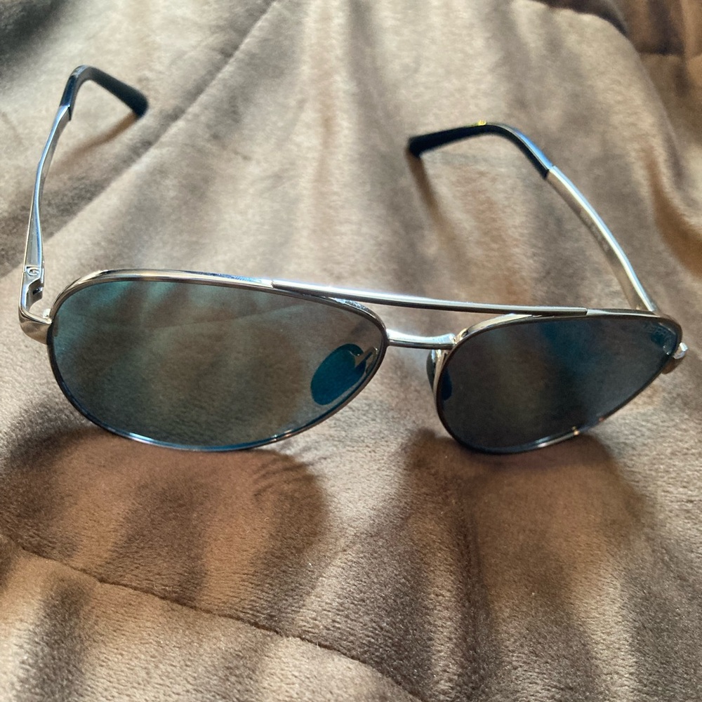 Merrys, design in Italy, pretty and comfy, aviator style sunglasses.